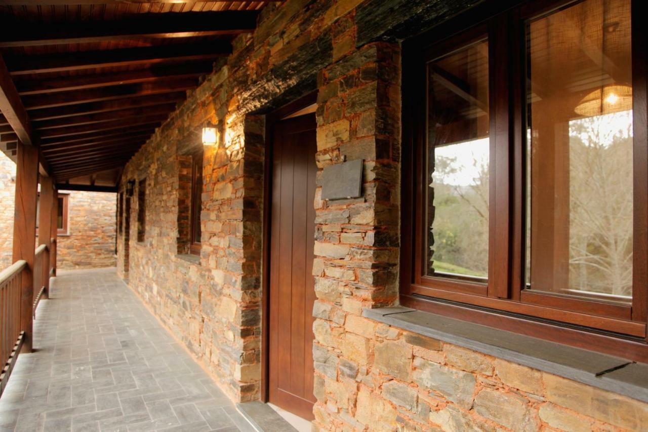 Casas Do Rio Villa ปัมพิโลซา ดา แซร์ฮา ภายนอก รูปภาพ